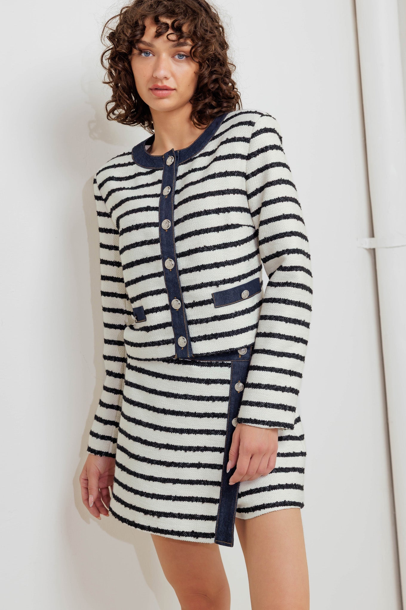 BONJOUR STRIPE WOVEN CROP JACKET Flying Tomato